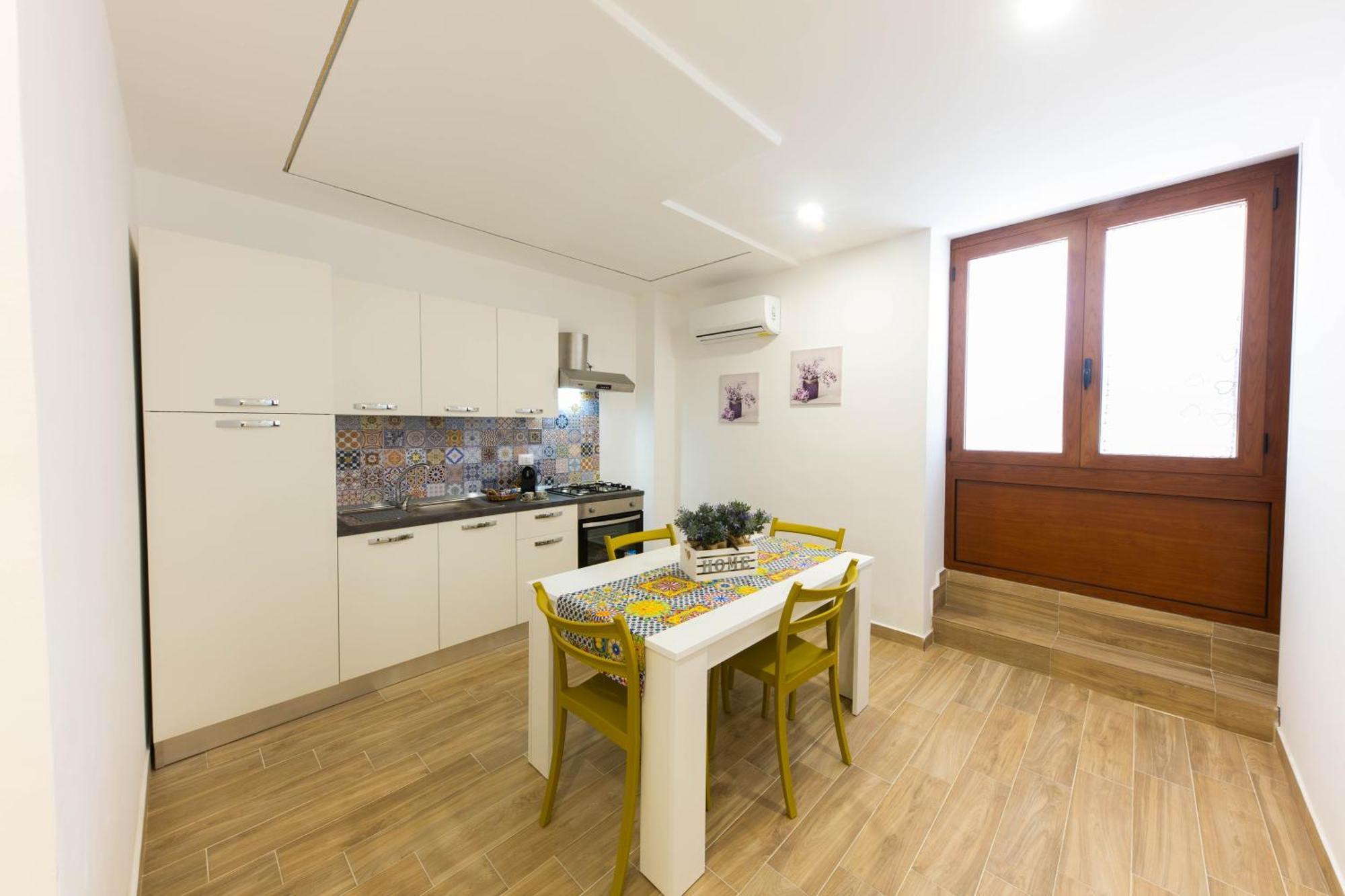 I Re Di Sicilia 2 Apartment Palermo Exterior photo